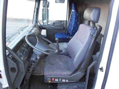 IVECO INTERIOR TRAKKER CURSOR 10 CORTA MANUAL