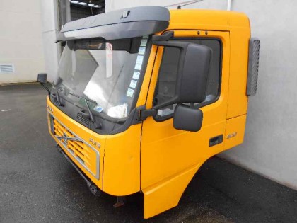 CABINA VOLVO FM 9,AÑO 08,AUTOMATICA,MANUAL