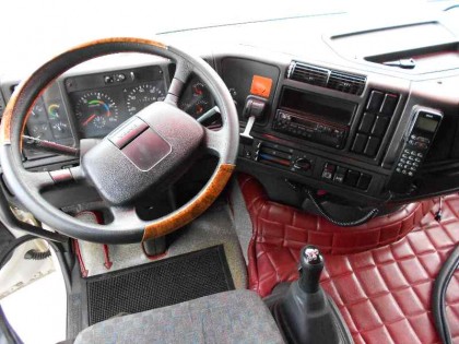 INTERIOR CABINA VOLVO FH16