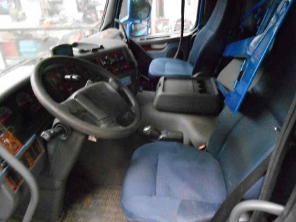 INTERIOR SALPICADERO CABINA VOLVO FM CORTA  AÑO 07